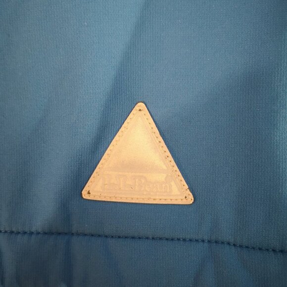 L.L. Bean Kids Size L6X/7 Thinsulate Insulation Full Zip Hooded Jacket - Picture 9 of 15